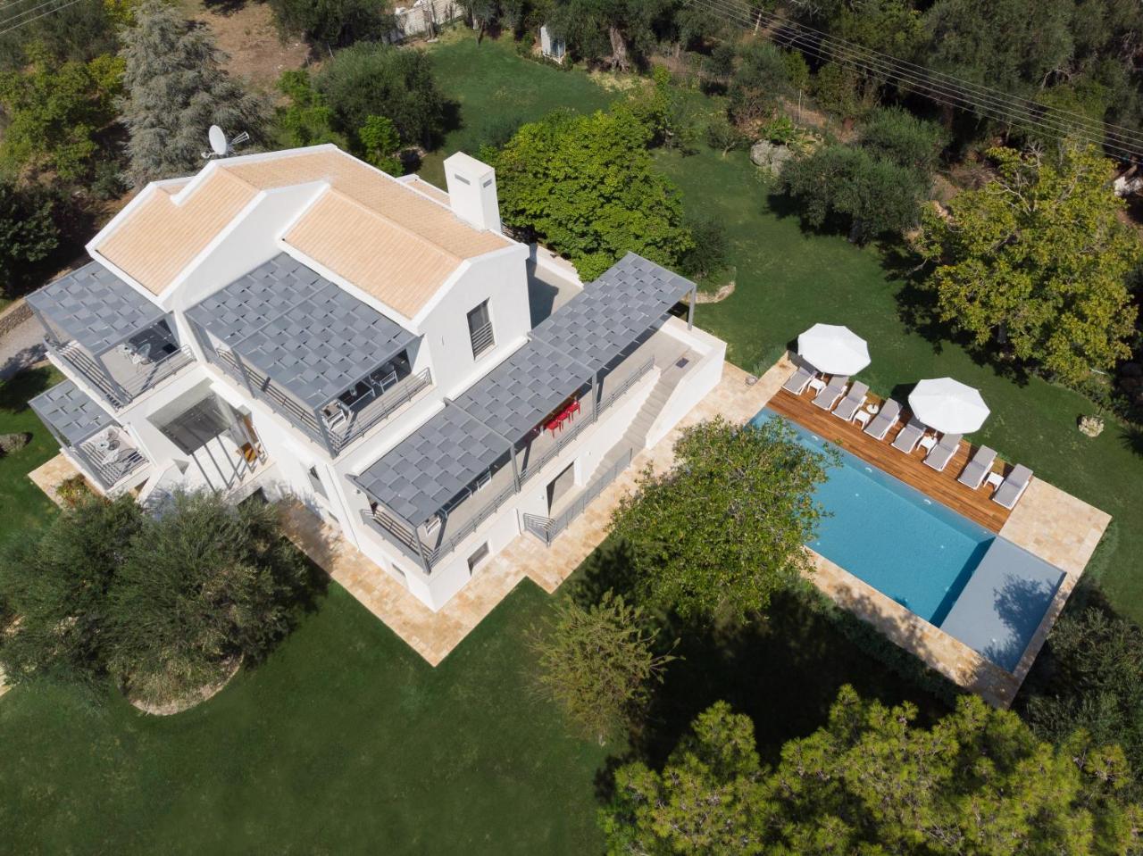 Villa Ren Дассия Экстерьер фото
